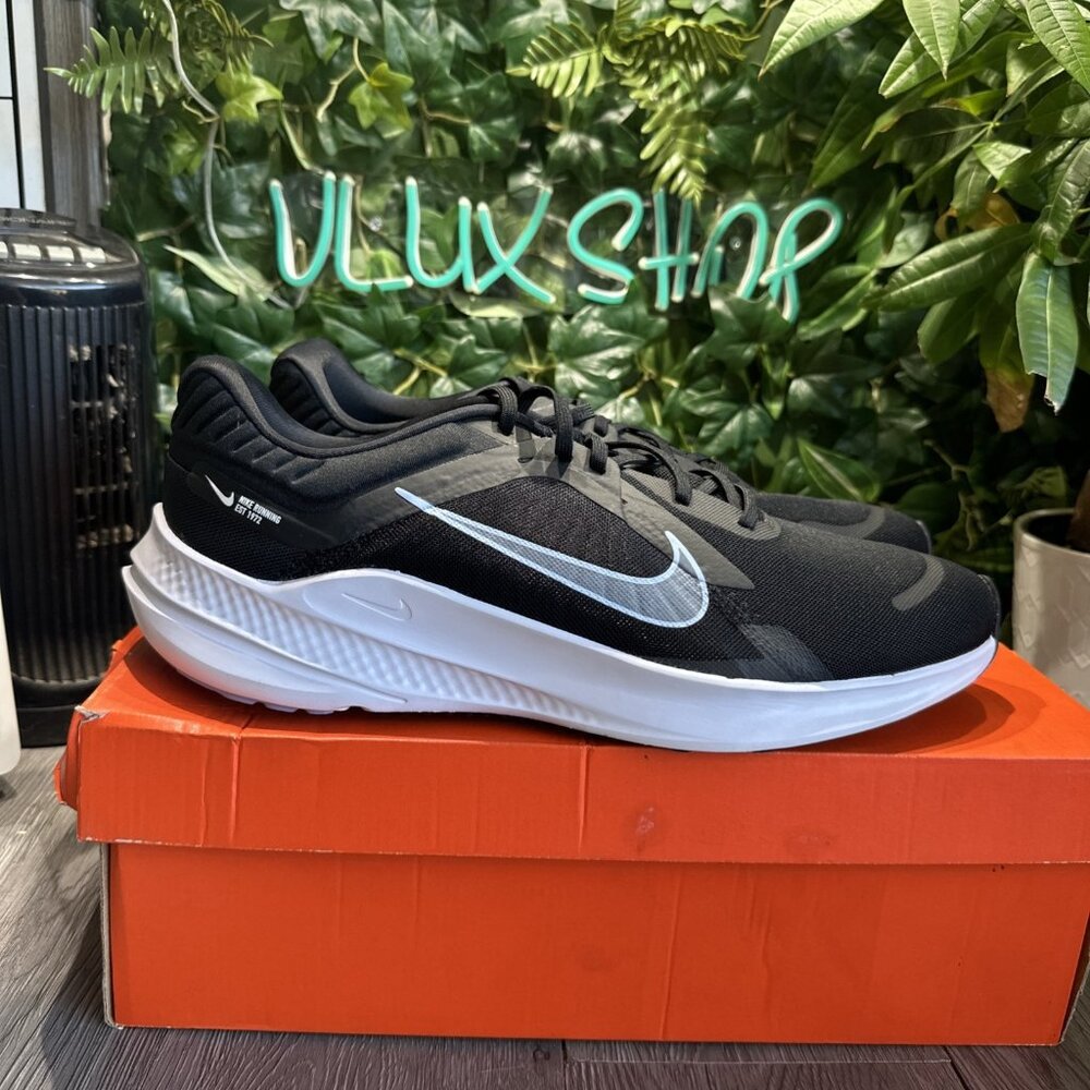 Nike Quest 5 Trainers Running Sports Gym Black DD0204 006 Size 14